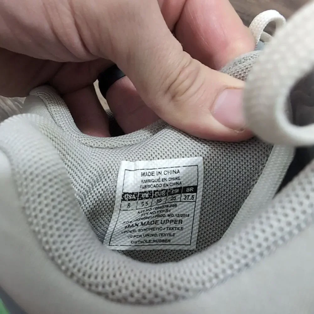 Under Armour Charged Women's 8 Running Shoes‎ White Green And Gray